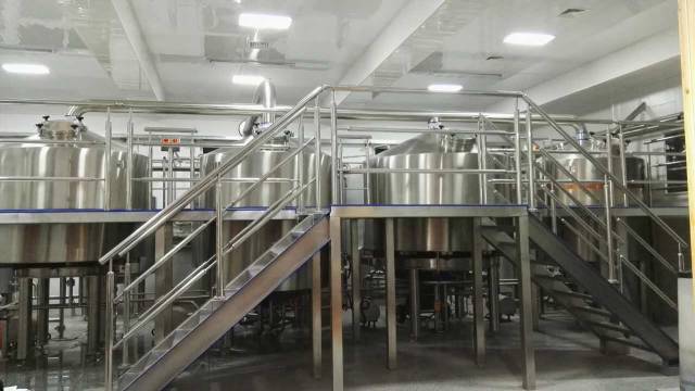 精釀啤酒設(shè)備 精釀啤酒設(shè)備